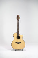 Charger l'image dans la galerie, Tagima Olive Grace EQ-NTOP Acoustic Guitar - Natural