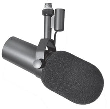 Charger l&#39;image dans la galerie, Shure SM7B Dynamic Vocal Microphone Bundle with SRH840A Headphones