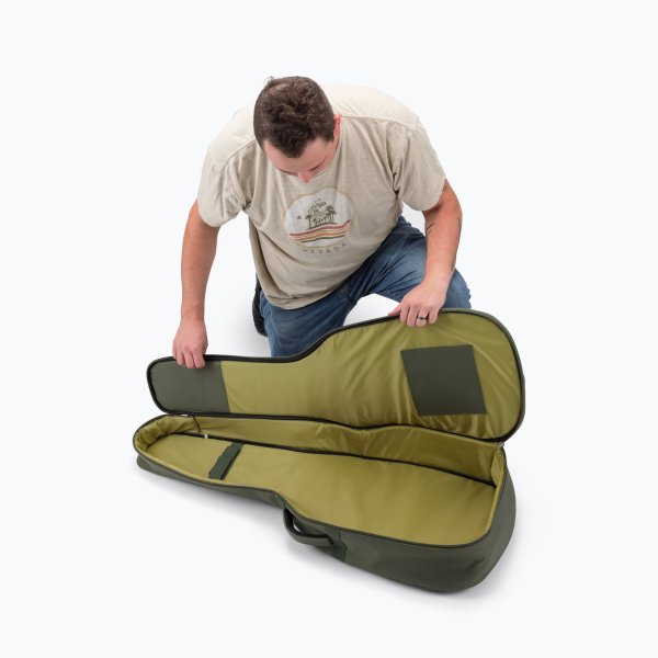 On-Stage GBAADV4770GN Adventure Series Acoustic Guitar Gig Bag Green