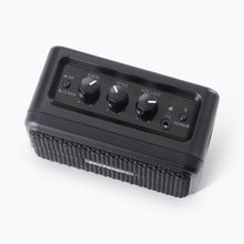 Charger l'image dans la galerie, On-Stage TGA01 Travel Electric Guitar Amp