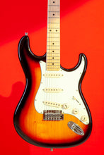 Load image into Gallery viewer, Tagima T 635 CLASSIC-SB-LF/MG Electric Guitar - Sunburst