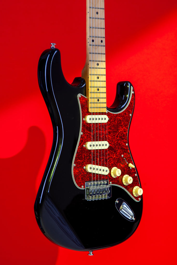 Tagima TG 530-BK-LF/TT Electric Guitar Black