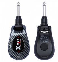 Load image into Gallery viewer, Xvive Audio U2 Digital Wireless System 2.4 GHz for Guitars - Carbon