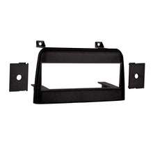 Load image into Gallery viewer, Metra 99-3100 Single-DIN Car Stereo Dash Kit - Compatible Fits for Saturn S-Series 1995-1999