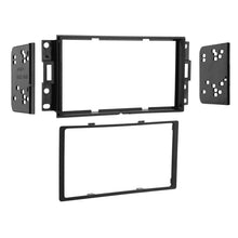 Charger l'image dans la galerie, Metra 95-3527 Double DIN Installation Dash Kit - Compatible Fits for Pontiac Grand Prix 2004-2008