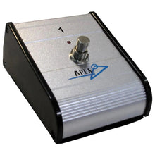 Load image into Gallery viewer, Apex AFS1 Single-Button Footswitch with LED