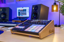 Load image into Gallery viewer, Headliner HL23040, Catalina Stand for NI Maschine MK3 and Maschine+