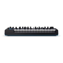 Charger l'image dans la galerie, Novation BASS-STATION-II Classic Analogue Bass Synth