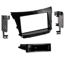 Charger l'image dans la galerie, Metra 99-7380HG Single DIN and Double DIN Stereo Dash Kit - Compatible Fits for Hyundai Elantra GT (with factory navigation) 2016-2017