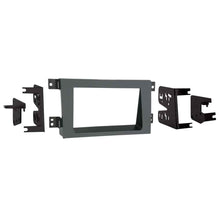 Charger l'image dans la galerie, Metra 95-7870G Double DIN Installation Dash Kit - Compatible Fits for Honda Ridgeline 2005-2014