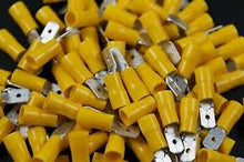 Charger l'image dans la galerie, Install Bay YVMD250 Yellow Vinyl Male Quick Disconnect 12-10 Gauge .250