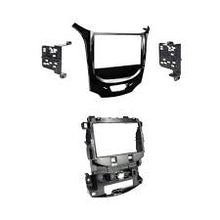 Charger l'image dans la galerie, Metra 95-3020HG Double DIN Stereo Dash Ki Fits Chevrolet Cruze 2016-2019