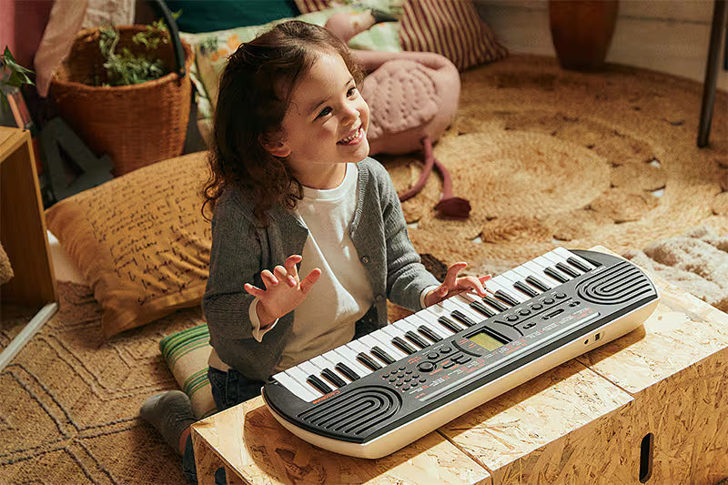 Casio SA-81 44-key Portable Arranger Keyboard
