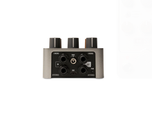 Charger l'image dans la galerie, Universal Audio UA-OX-STOMP-U OX Stomp Dynamic Speaker Emulator Stereo Pedal