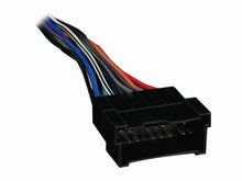 Charger l'image dans la galerie, 95-7318 70-7301 2005 - 2006 Kia Spectra 5 Double DIN Installation Kit