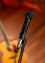 Charger l'image dans la galerie, 2 Peavey PV MSP1 Complete Microphone with Stand Kit XLR Cable Included