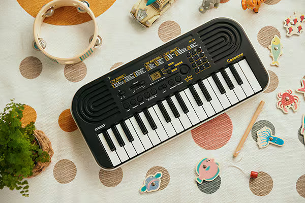 CASIO SA-51 Electronic Musical Instrument Keyboard (MINI) KM19